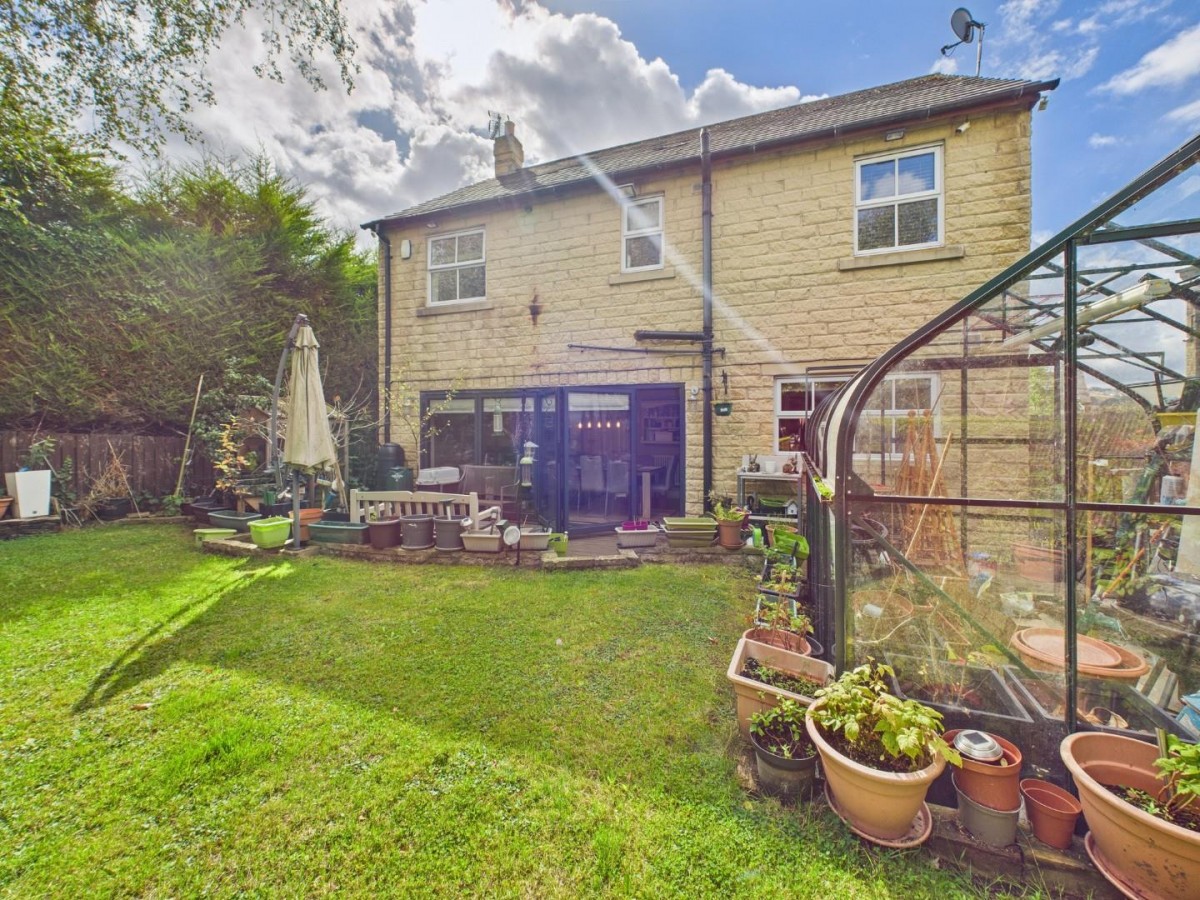 Paslew Court, East Morton, Keighley