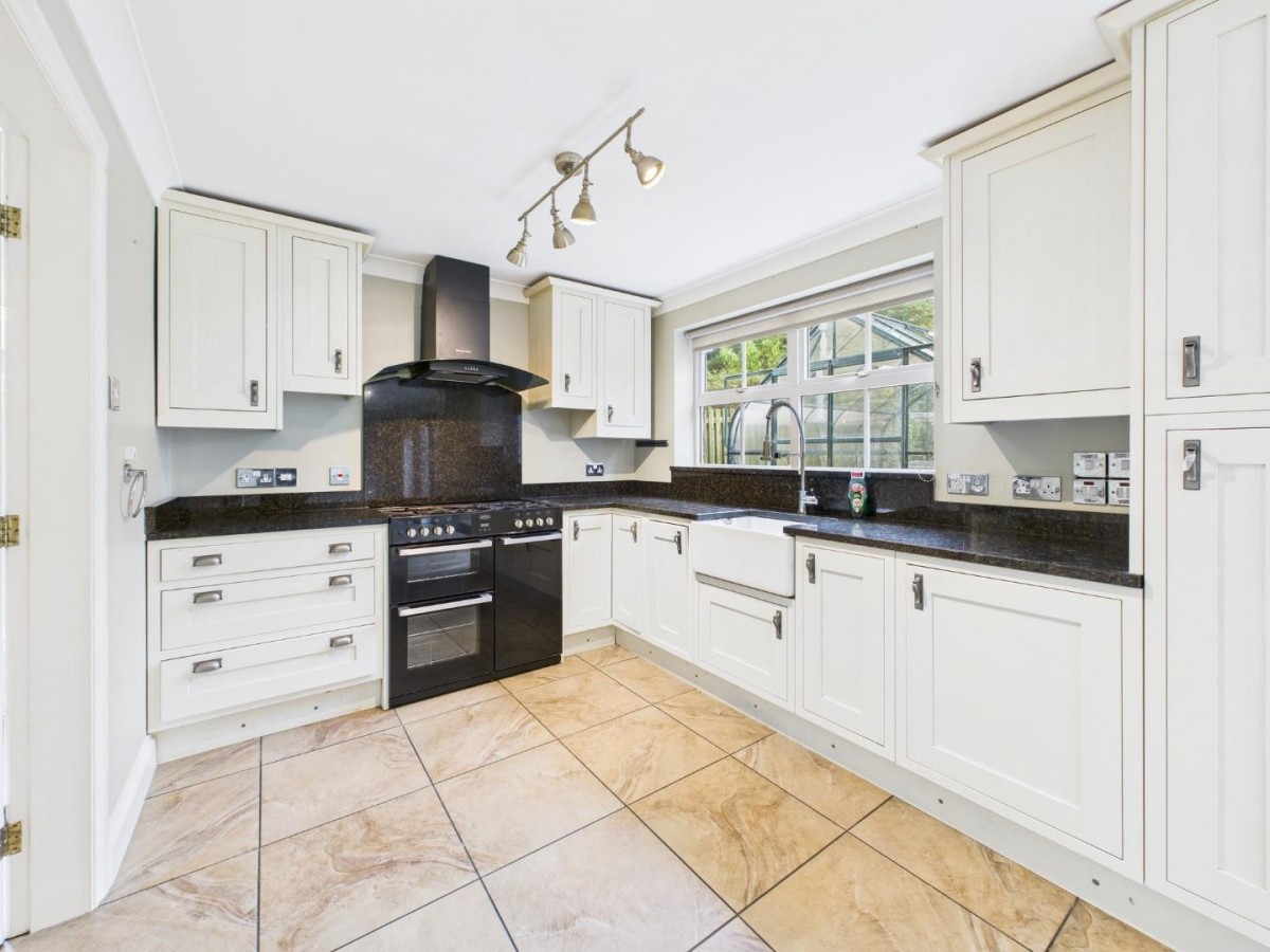 Paslew Court, East Morton, Keighley