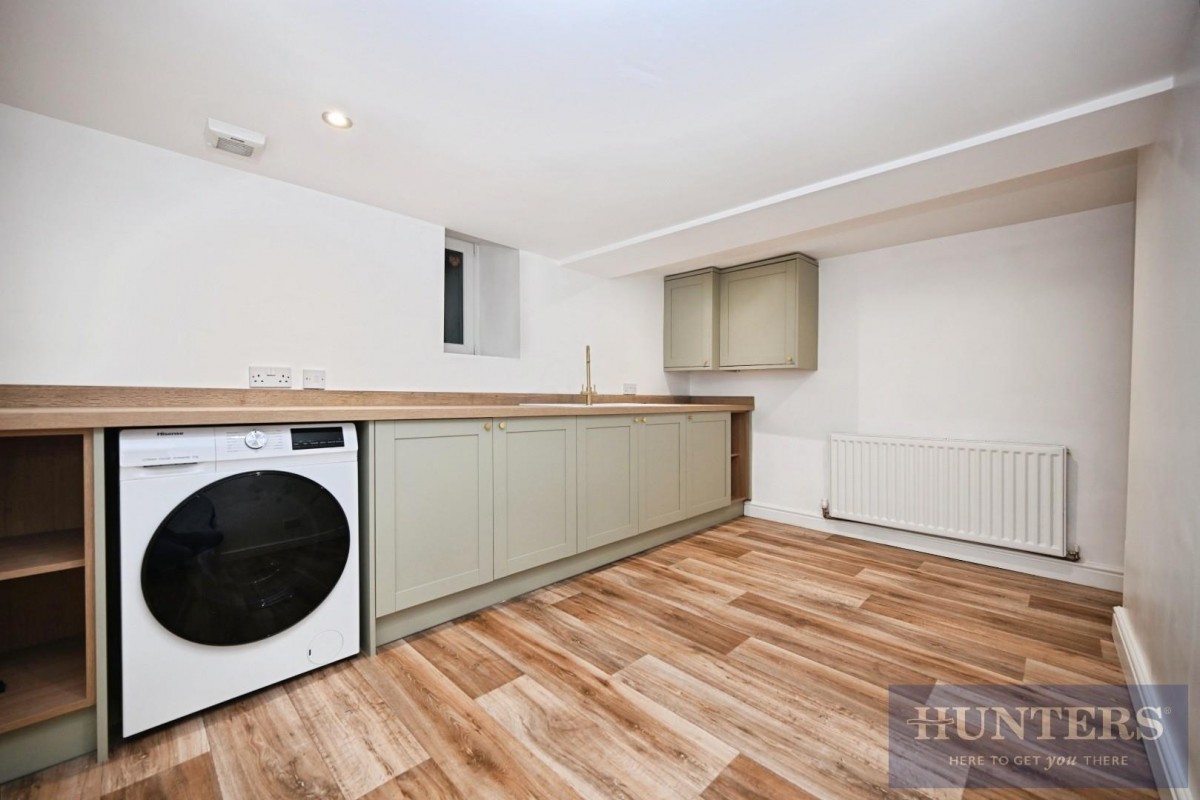 Albert Square, Yeadon, Leeds