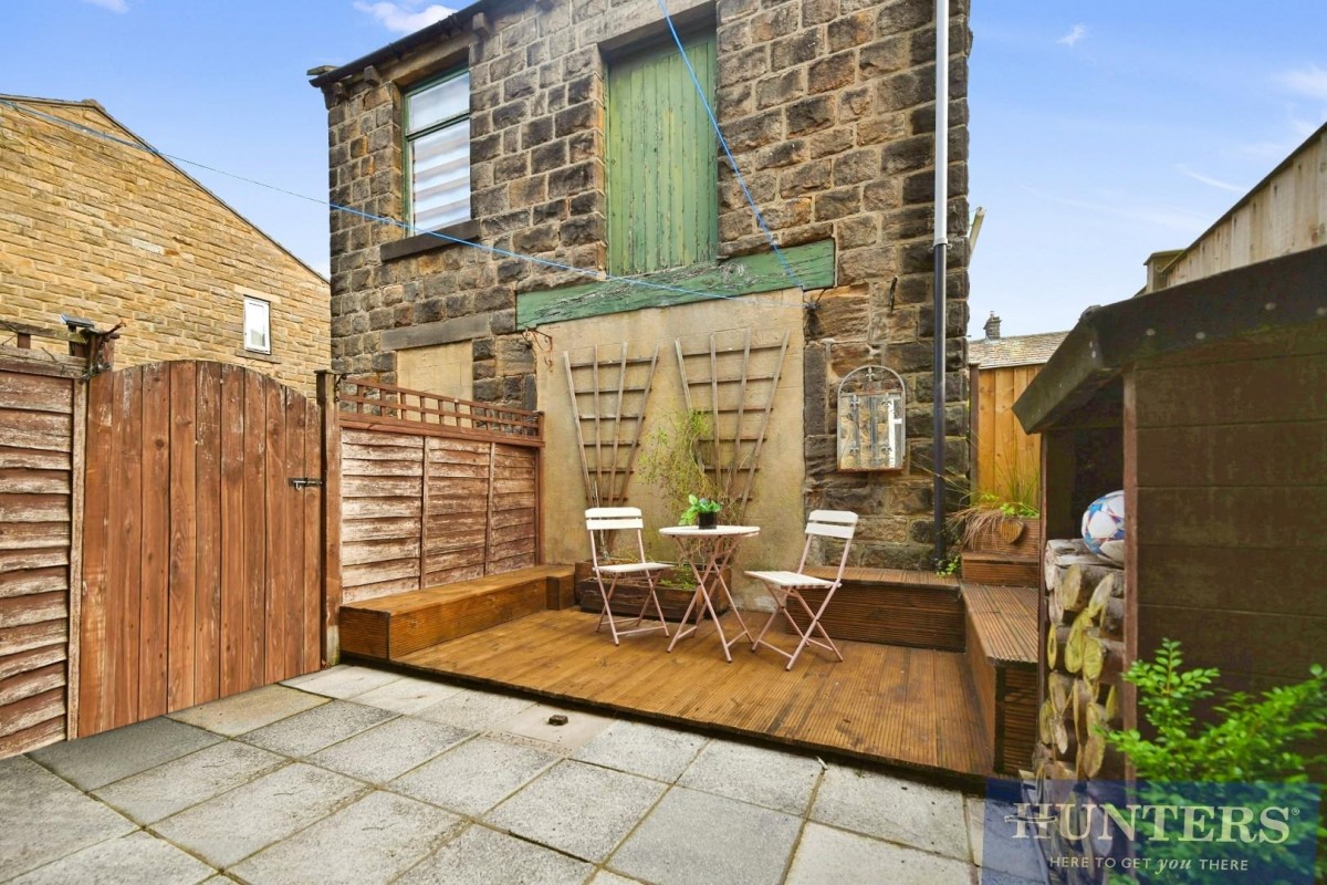 Albert Square, Yeadon, Leeds