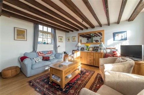 Mentmore Court Howell Hill Close, Mentmore, Leighton Buzzard