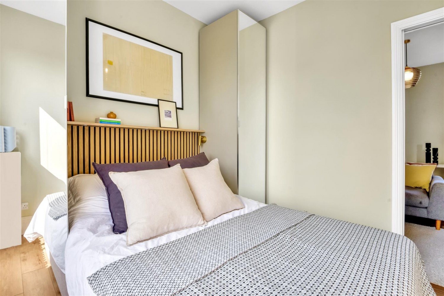 Nevill Road, London, N16