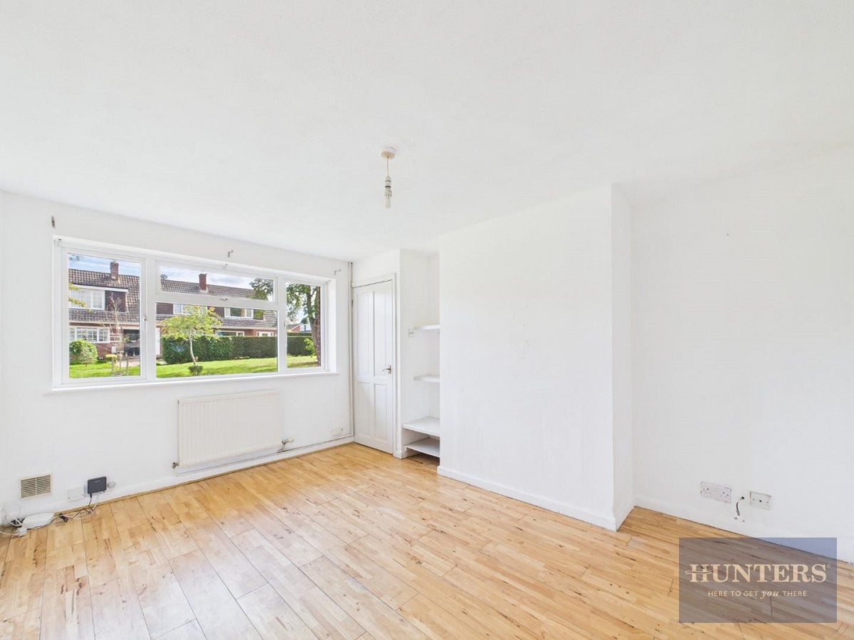 Beaumont Road, Springbank, Cheltenham, GL51 0LP