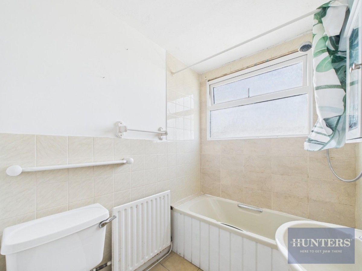 Beaumont Road, Springbank, Cheltenham, GL51 0LP