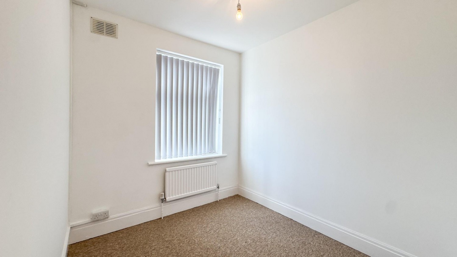 Aylesbury Crescent, Bedminster, BS3 5NN