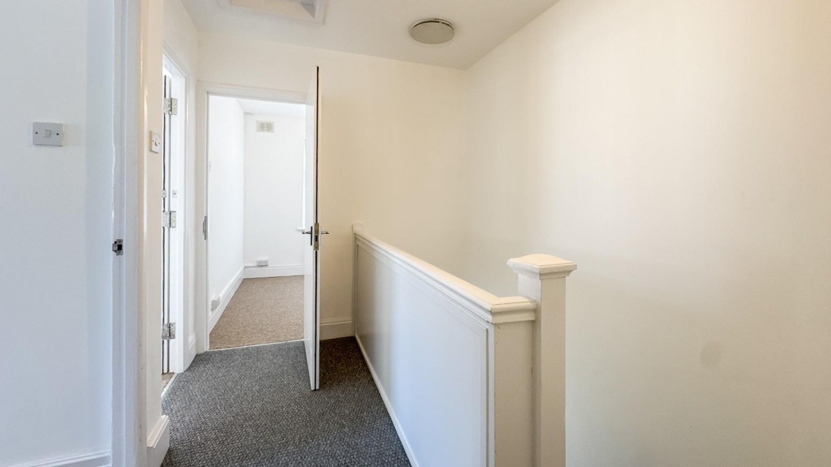 Aylesbury Crescent, Bedminster, BS3 5NN