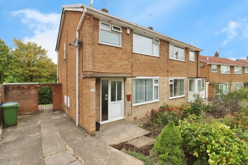 Smithfield Avenue, Hasland, Chesterfield, S41 0PS