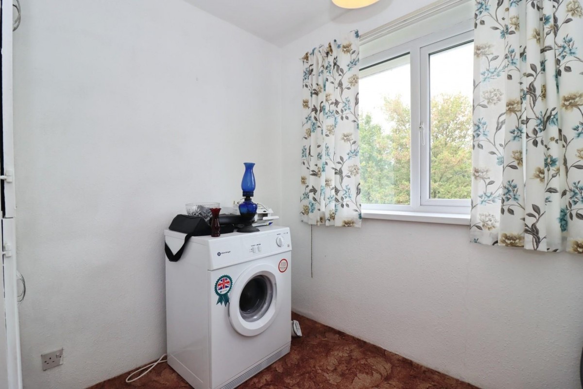 Smithfield Avenue, Hasland, Chesterfield, S41 0PS