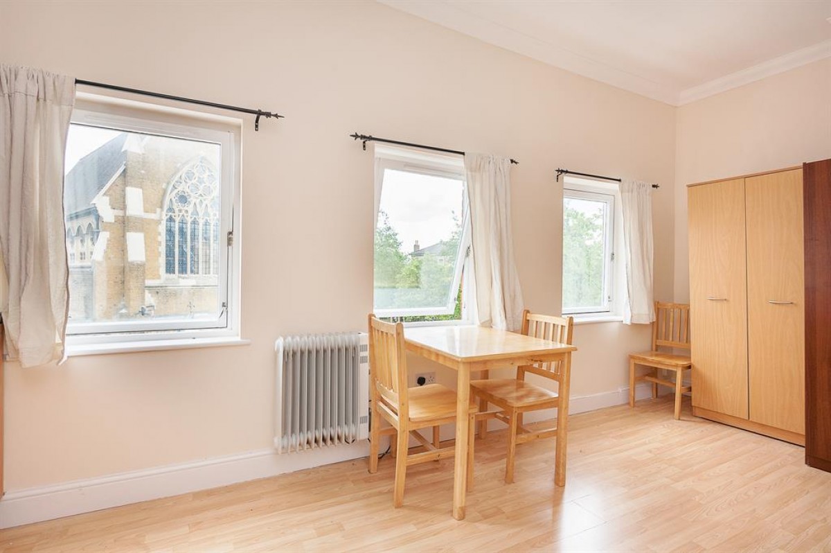 Mazenod Avenue, London, NW6