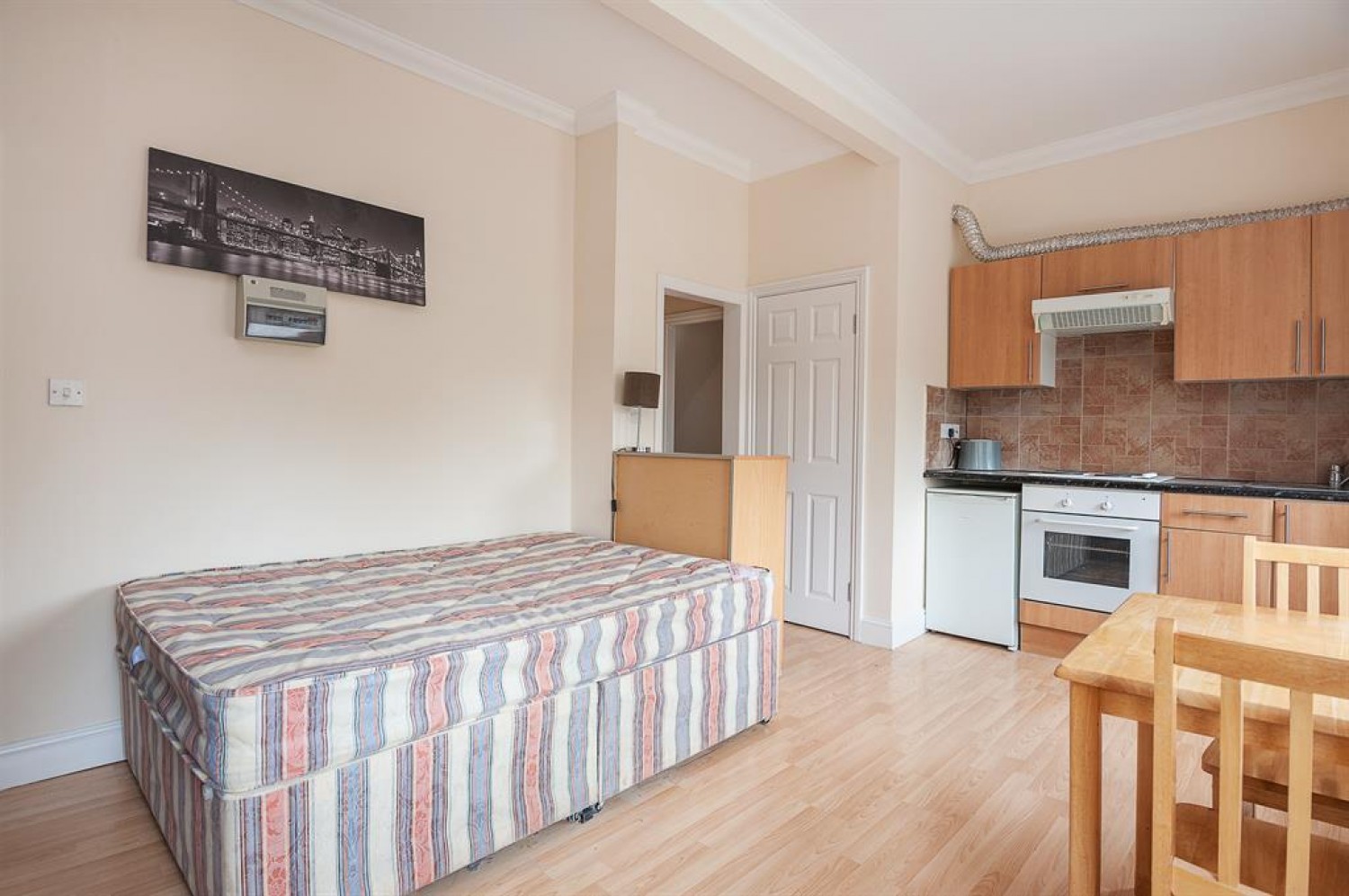 Mazenod Avenue, London, NW6