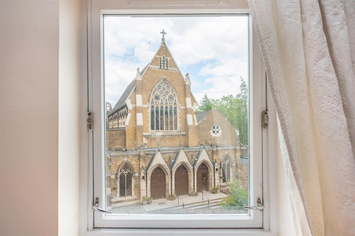 Mazenod Avenue, London, NW6