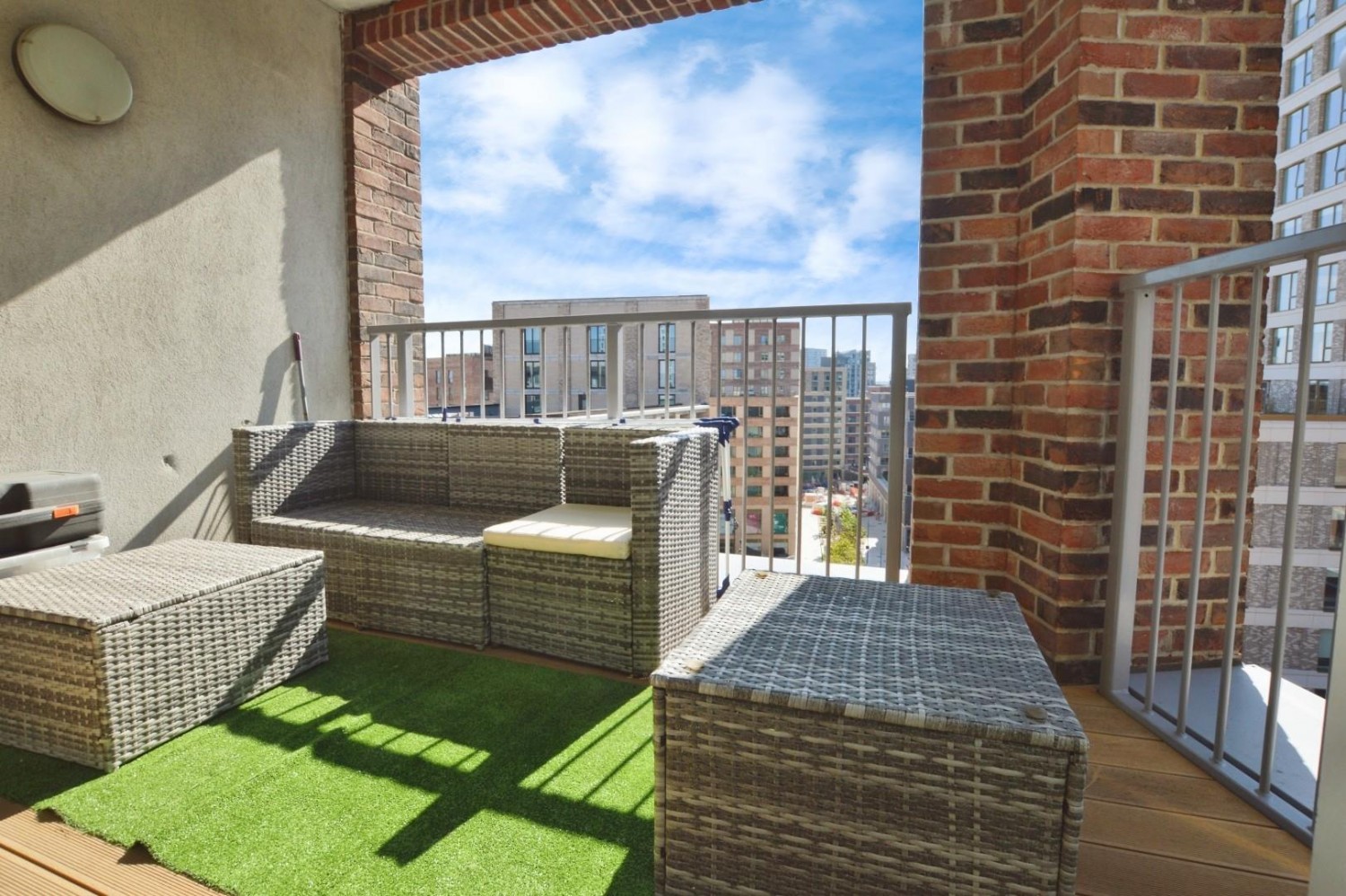 3 bedroom Flat for sale in Minnie Baldock Street, London