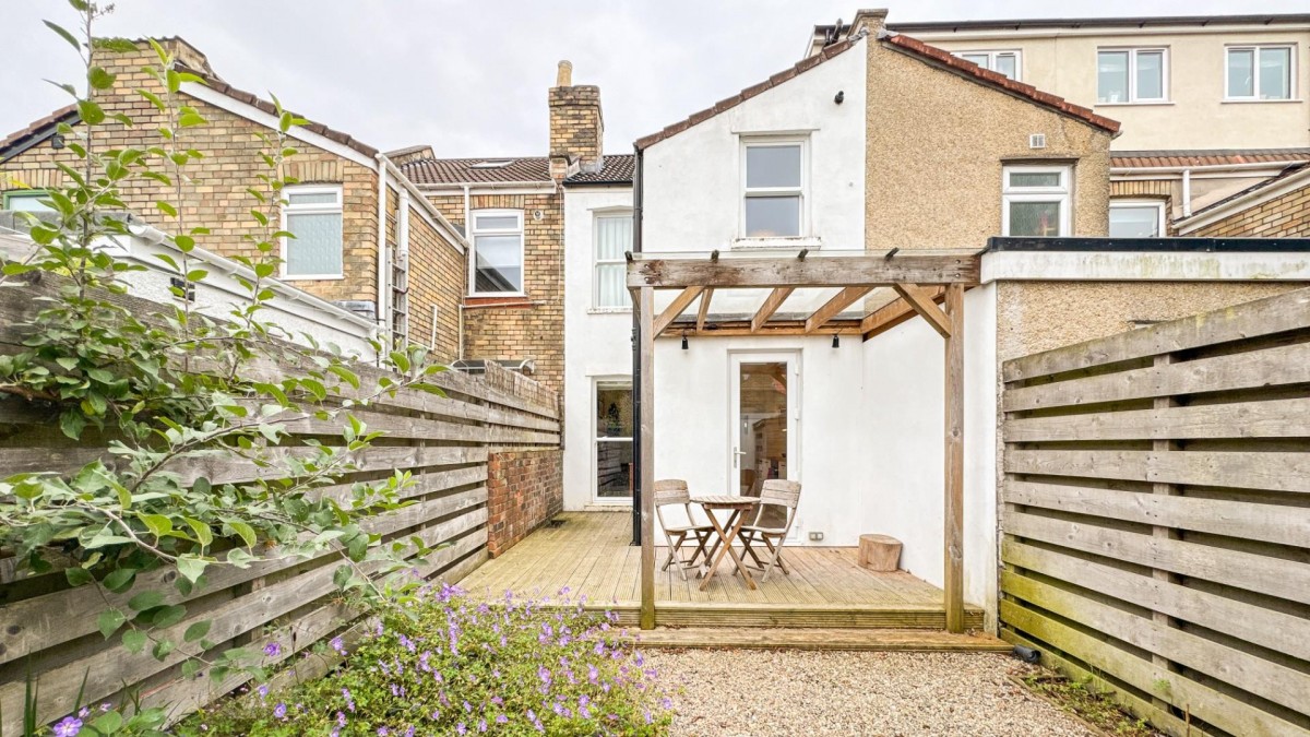 Pearl Street, Bedminster, BS3 3DL