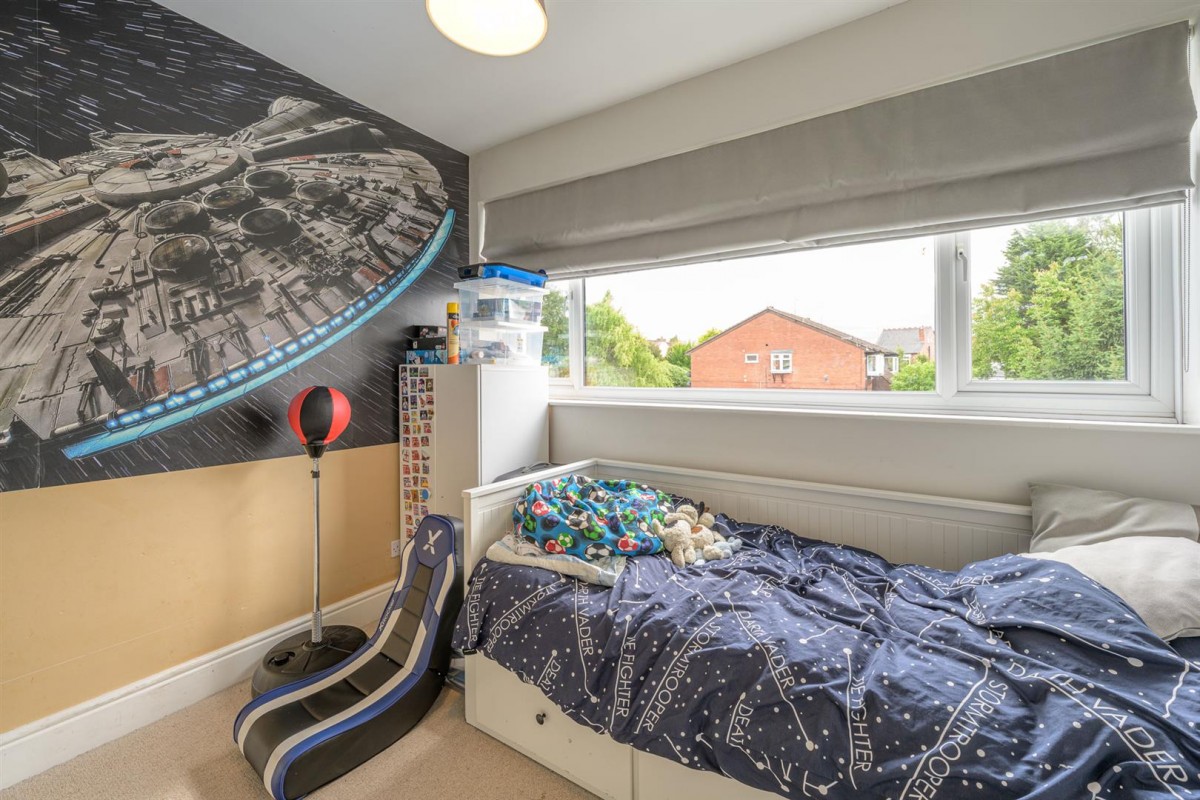 Lawn Street, Stourbridge, DY8 3UQ