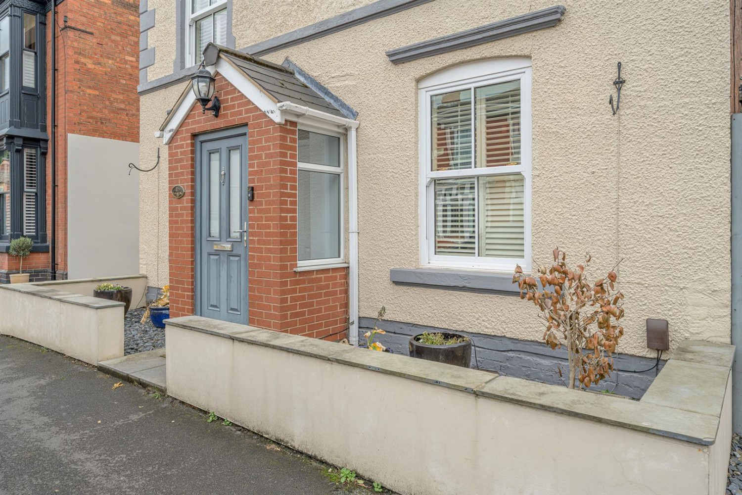 Lawn Street, Stourbridge, DY8 3UQ