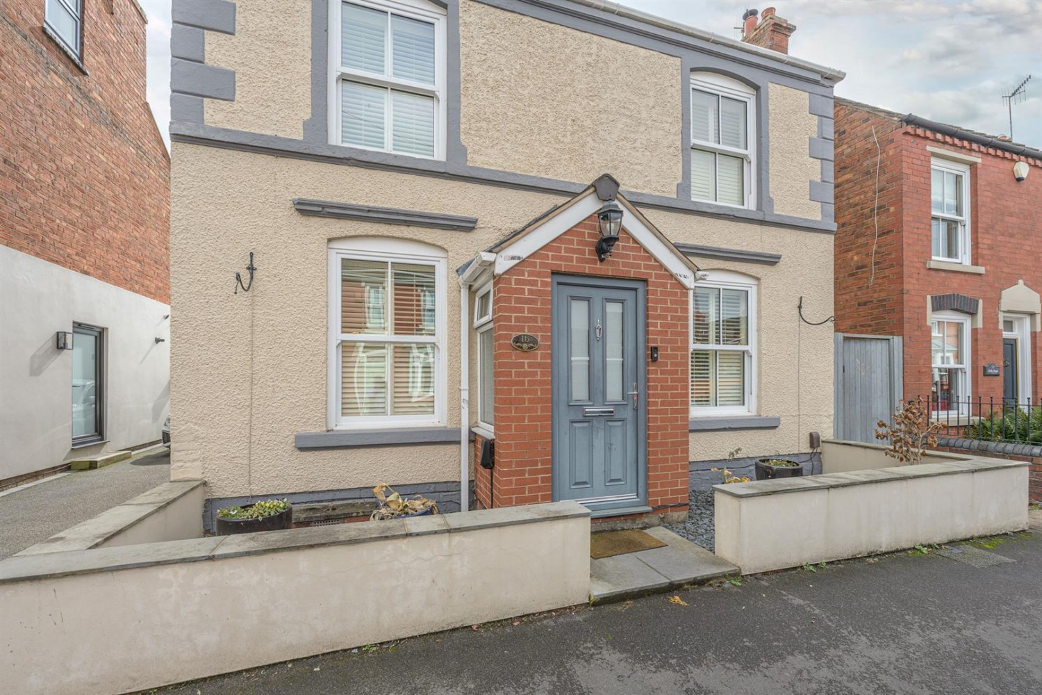 Lawn Street, Stourbridge, DY8 3UQ