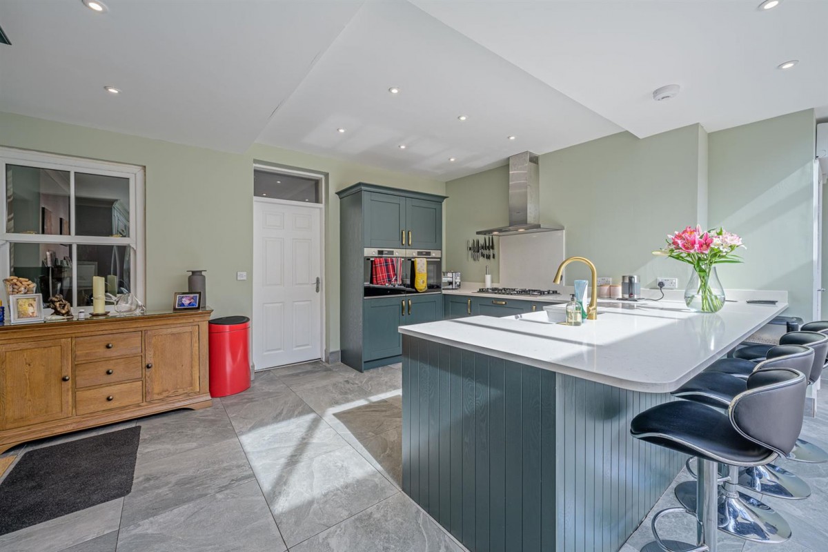 Lawn Street, Stourbridge, DY8 3UQ