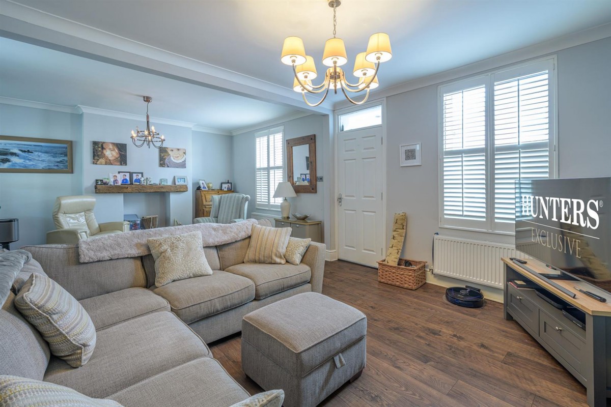 Lawn Street, Stourbridge, DY8 3UQ