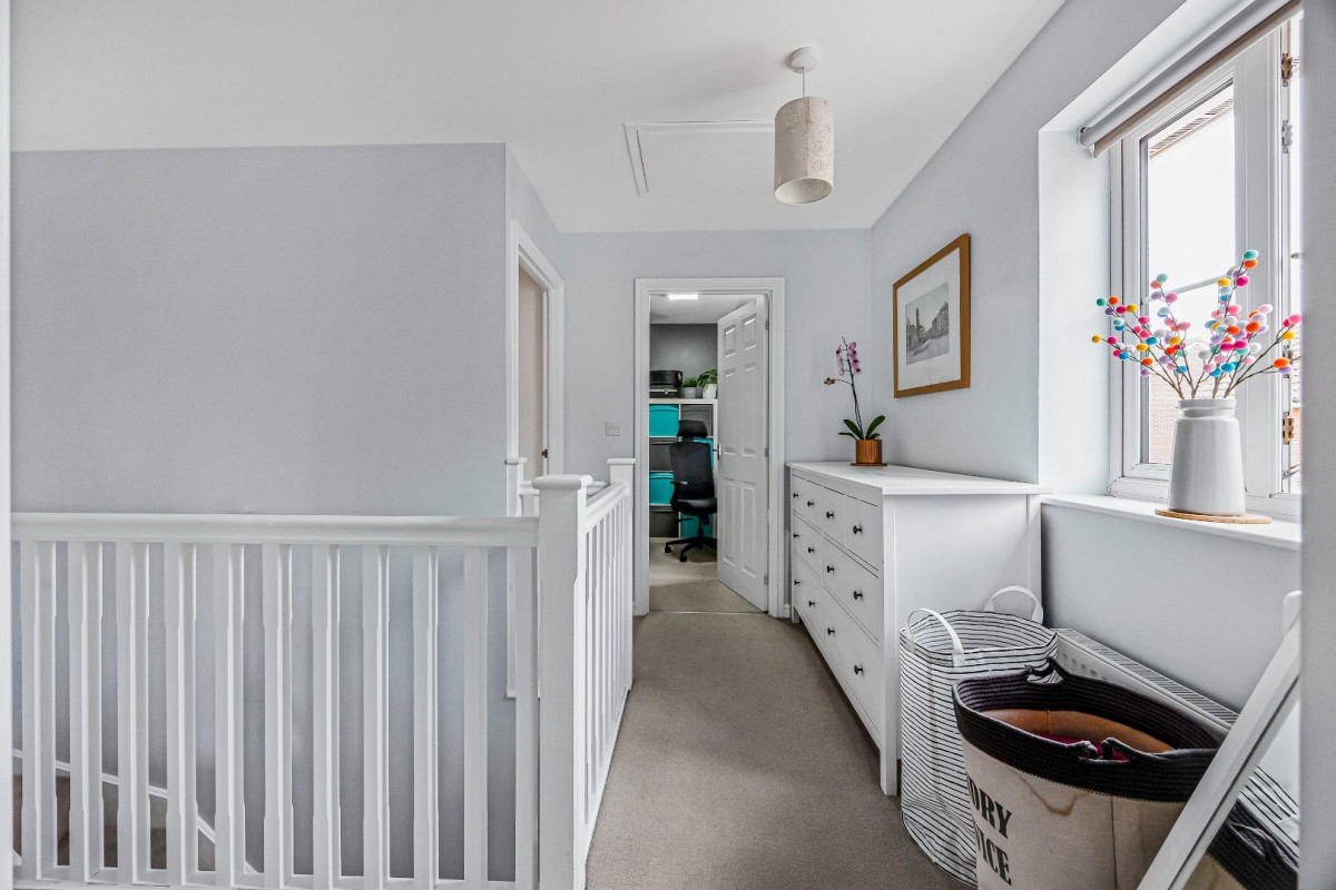 John Hall Close, Bristol