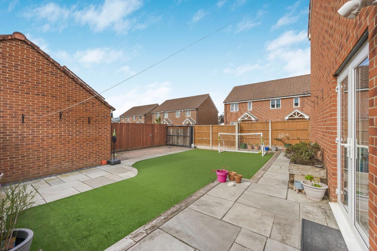 John Hall Close, Bristol