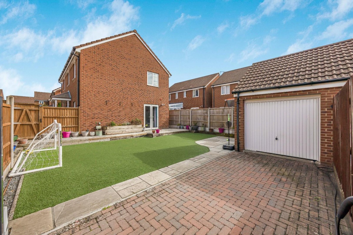 John Hall Close, Bristol