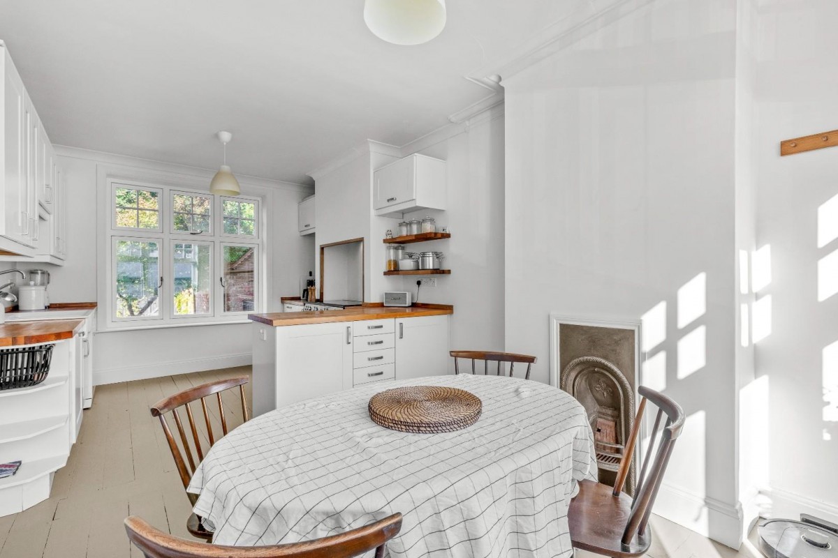 The Avenue, Amersham, Buckinghamshire, HP7 0AB