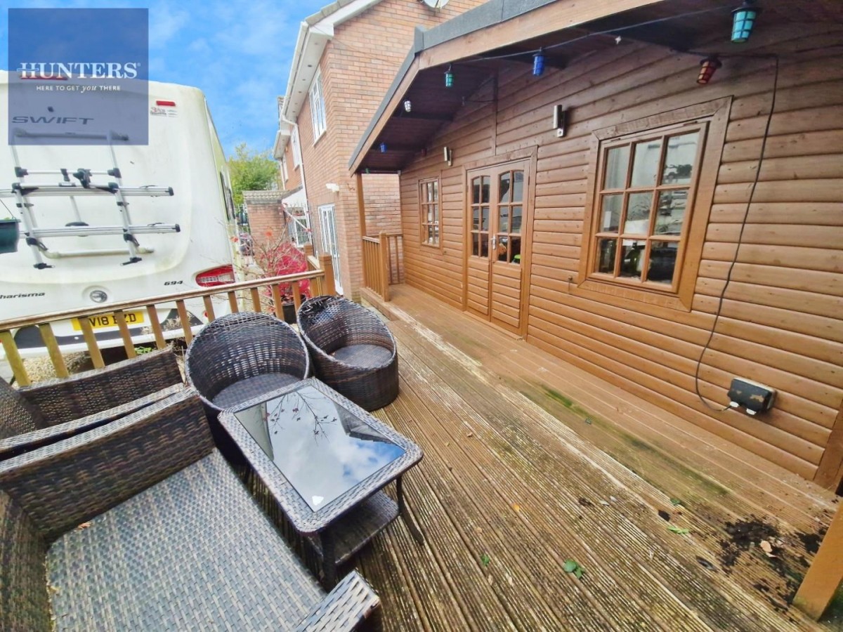 Clos Penglyn, Pencoed, Bridgend, CF35 6NX