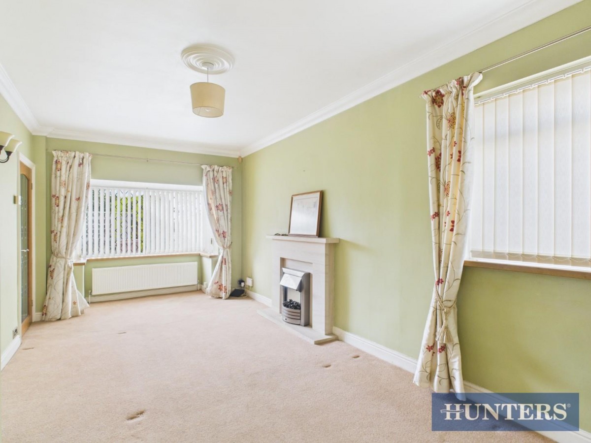 Beverley Road, Dunswell, Hull, HU6 0AD