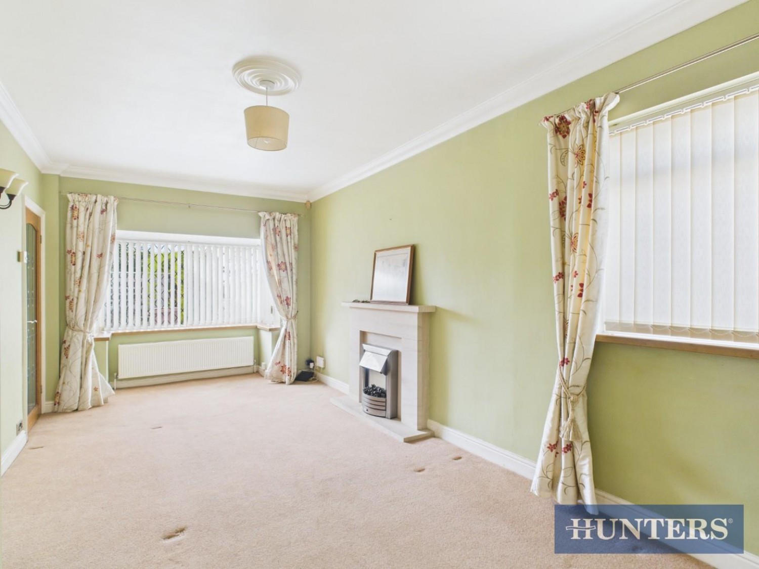 Beverley Road, Dunswell, Hull, HU6 0AD