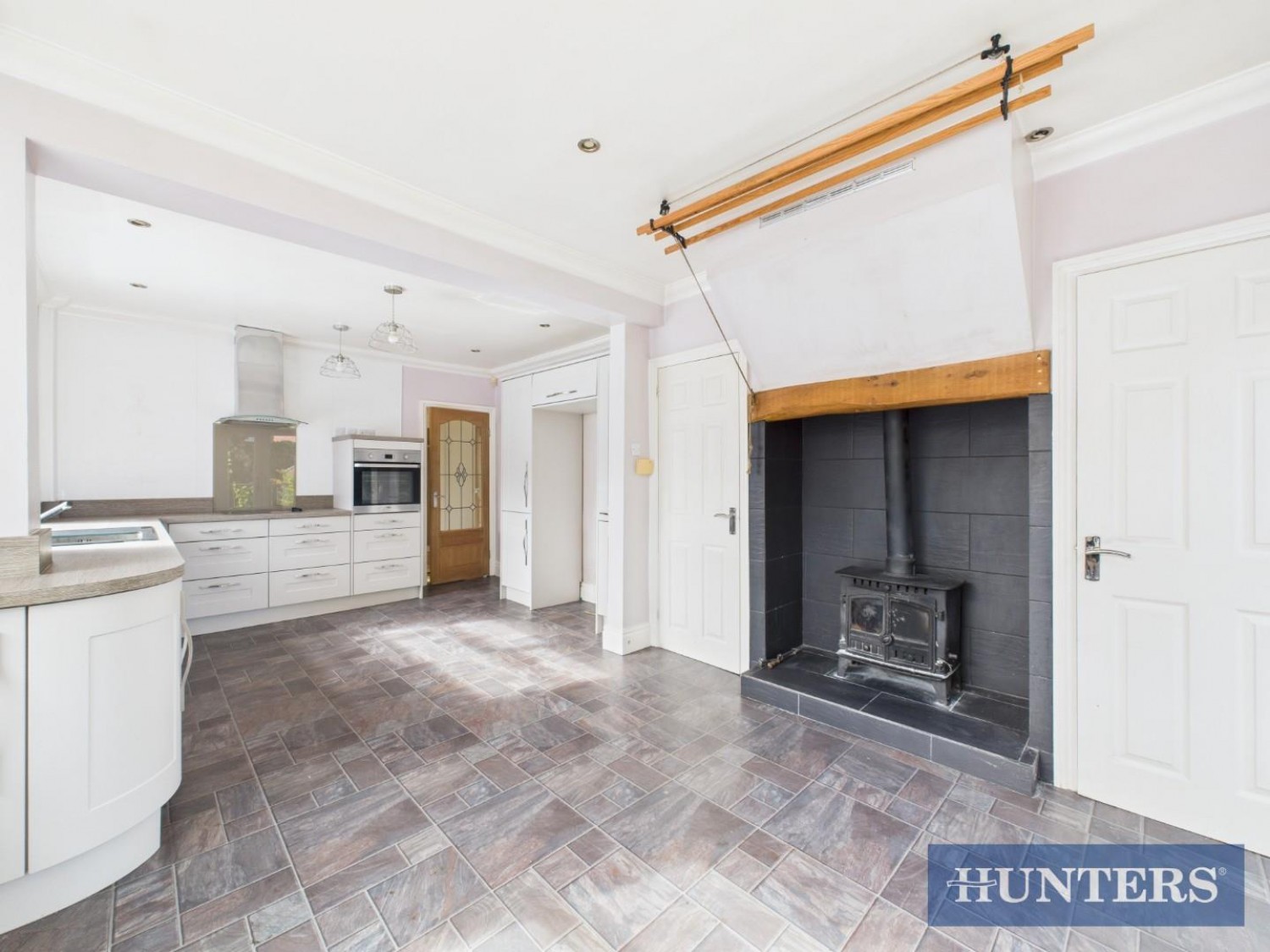 Beverley Road, Dunswell, Hull, HU6 0AD