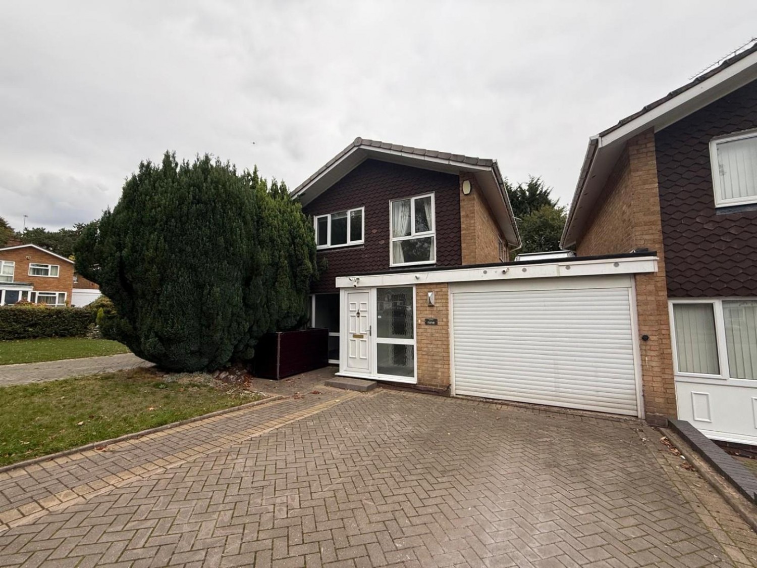 Christchurch Close, Edgbaston, Bimringham, B15 3NE