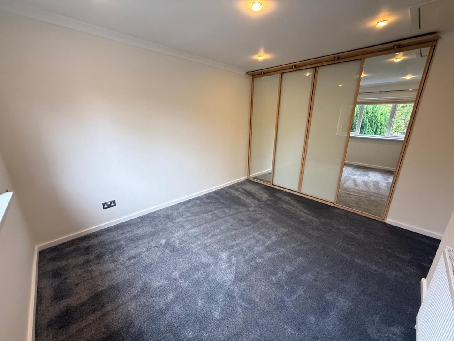 Christchurch Close, Edgbaston, Bimringham, B15 3NE