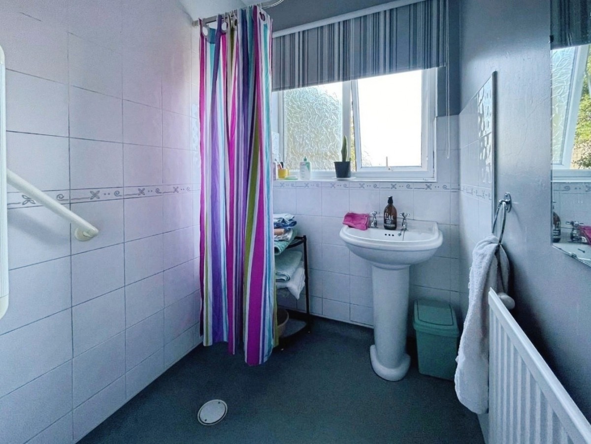 Paynes Meadow, Whitminster, Gloucester