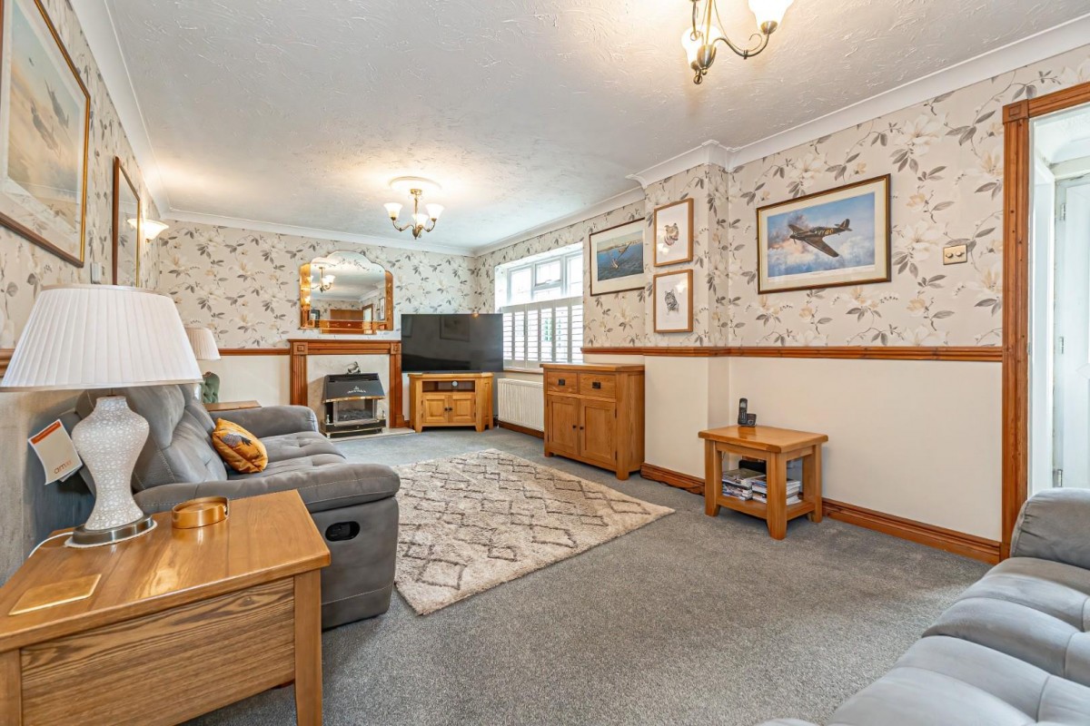 Truro Gardens, Flitwick