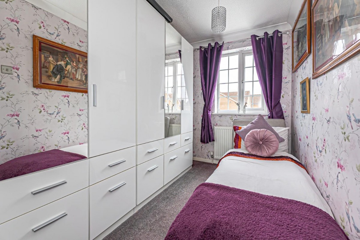 Truro Gardens, Flitwick