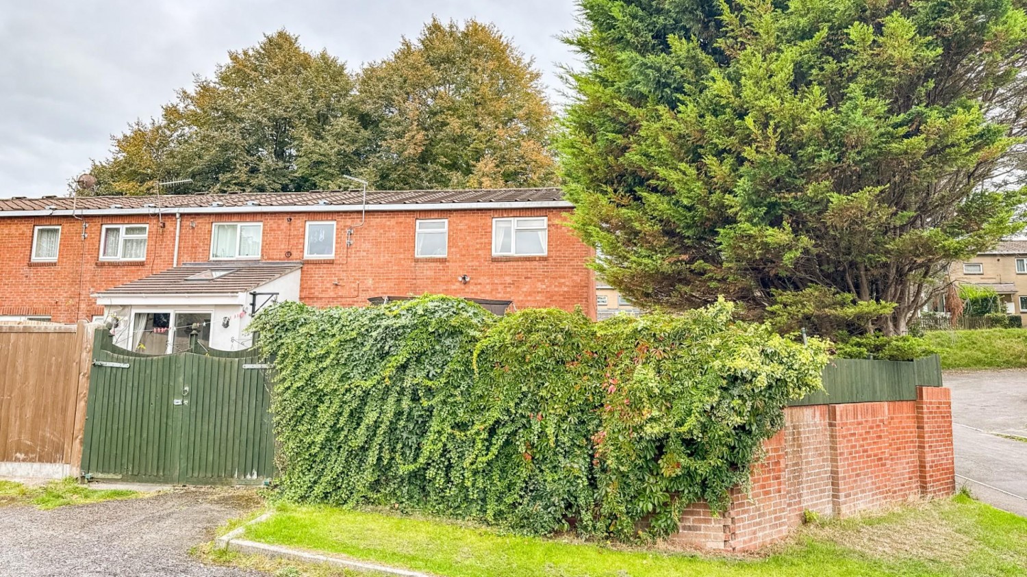 Lambourn Close, Windmill Hill, BS3 4LX