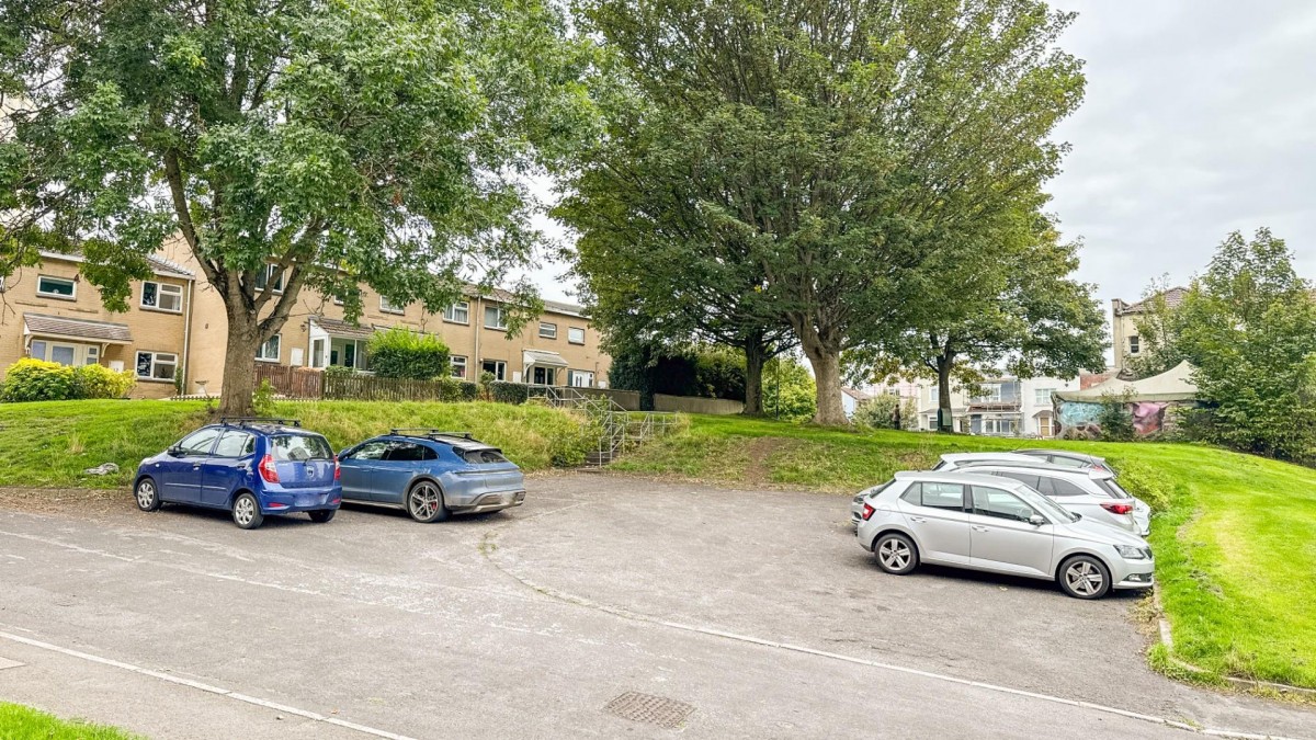 Lambourn Close, Windmill Hill, BS3 4LX