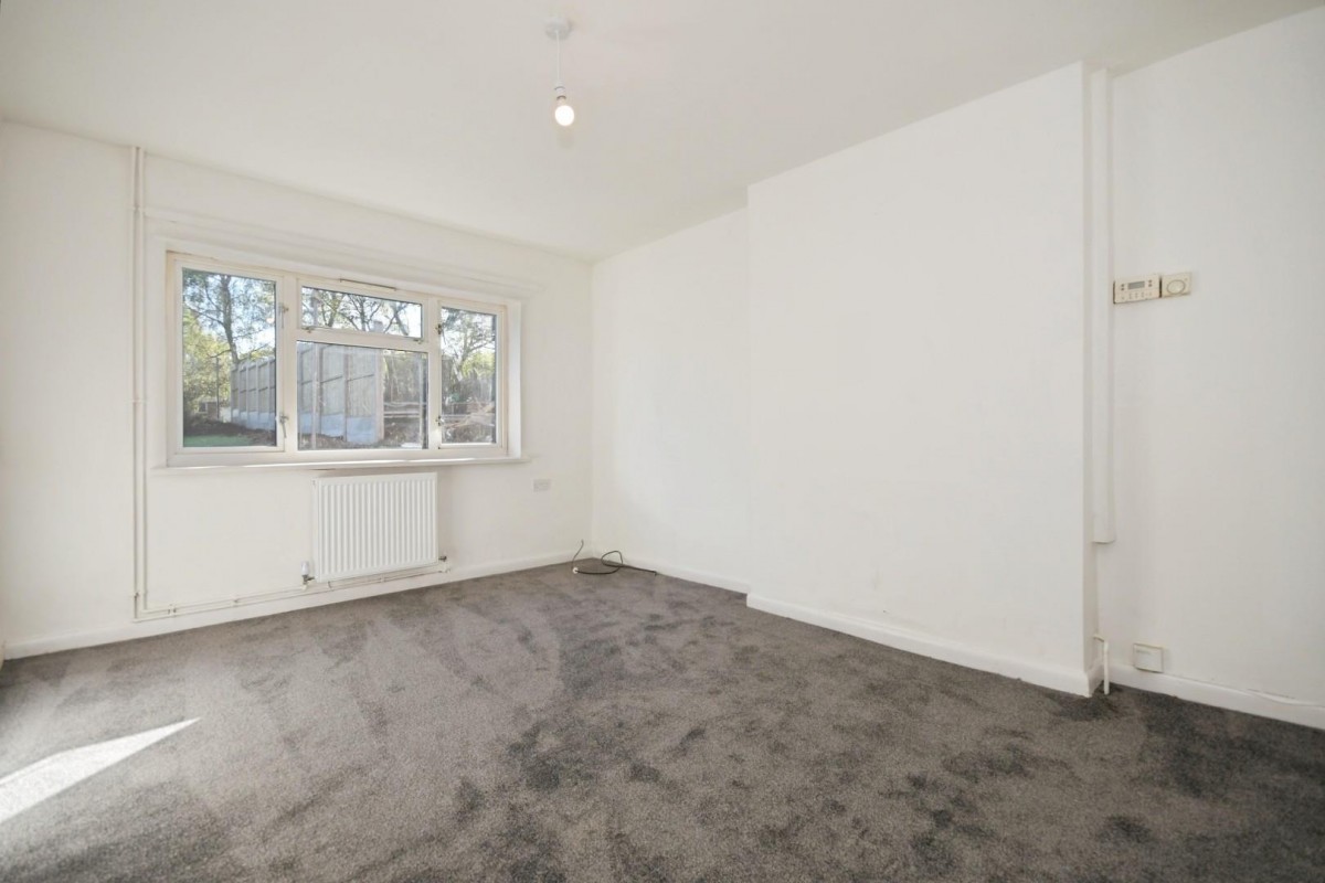 Central Avenue, Boythorpe, Chesterfield, S40 2PQ