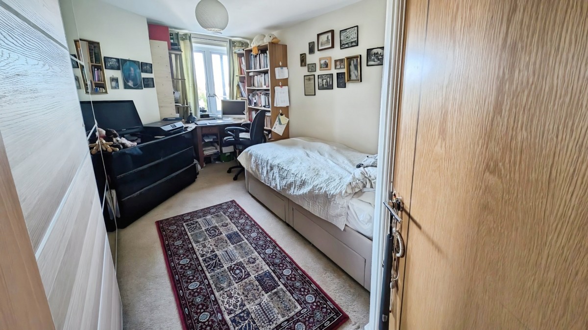 Blue Cedar Close, Yate, Bristol
