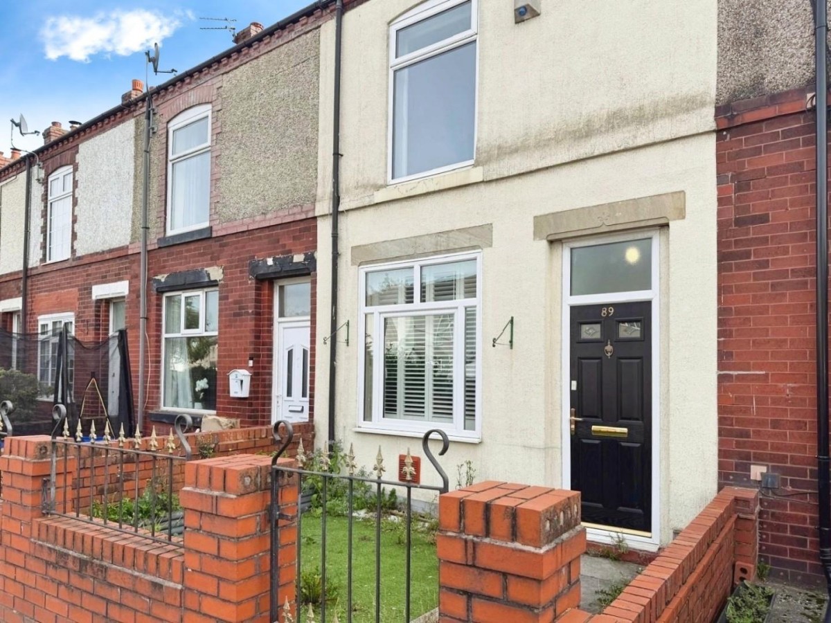 Warrington Road, Leigh