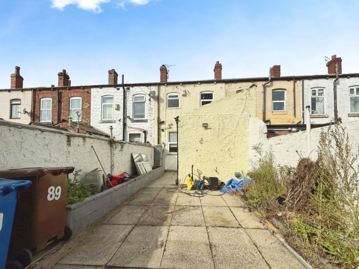 Warrington Road, Leigh