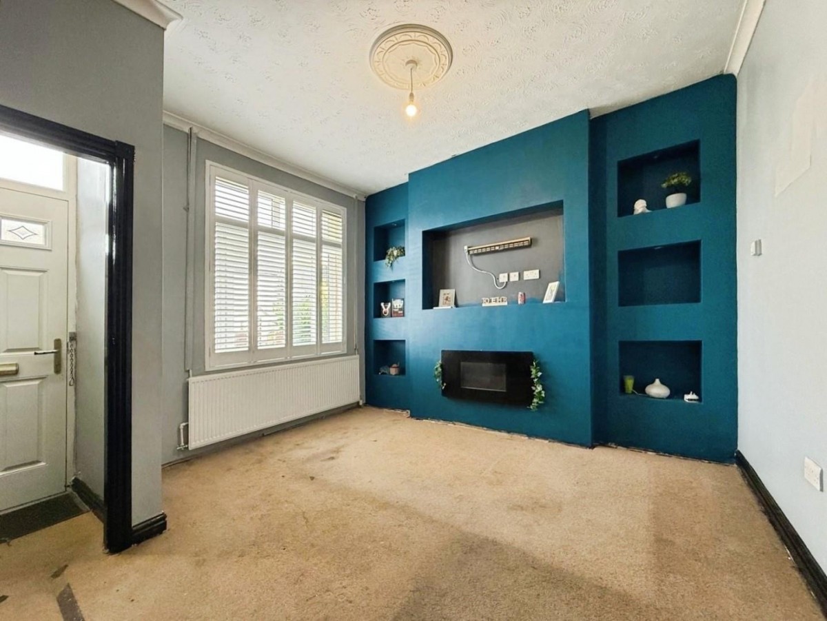 Warrington Road, Leigh