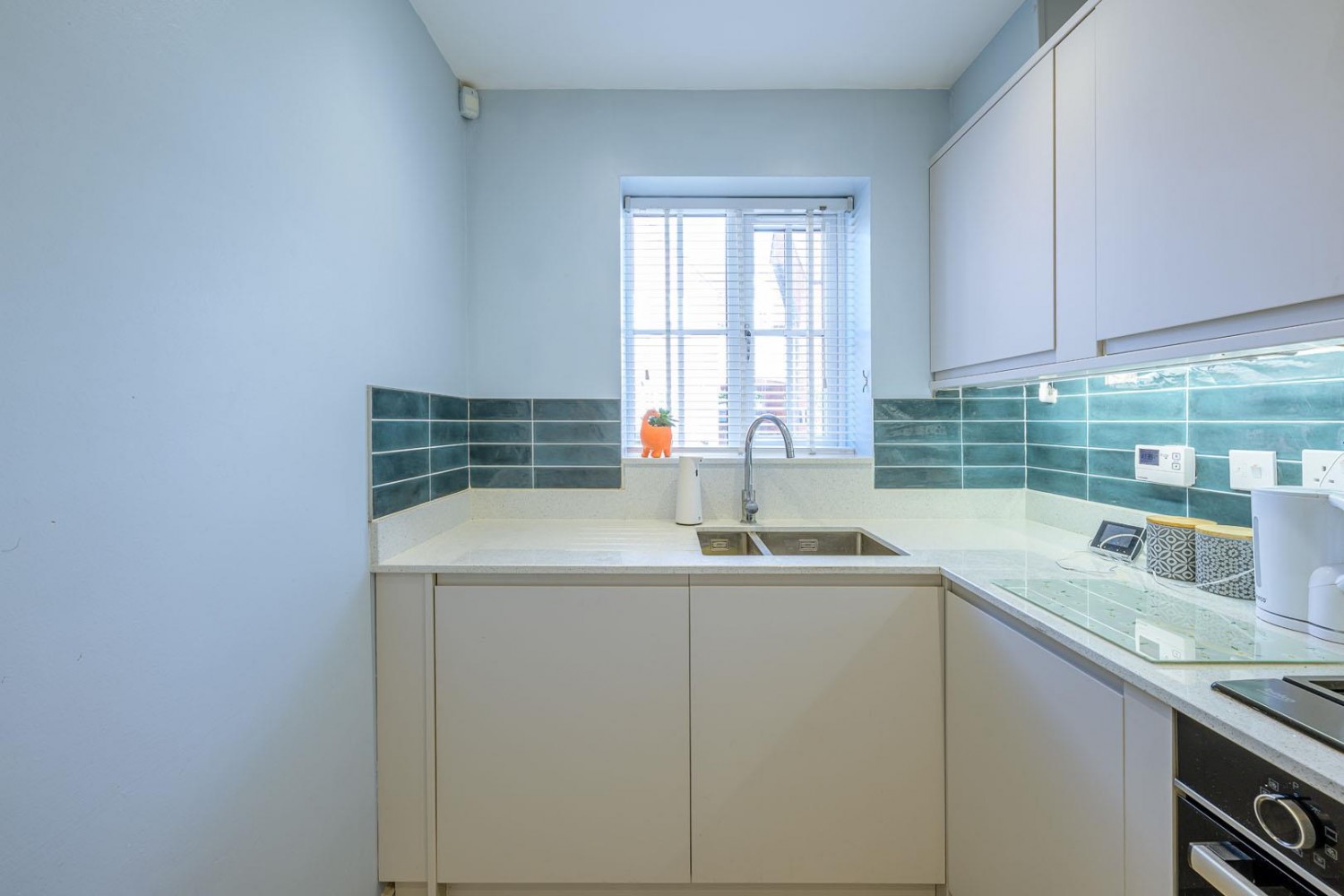 Stanham Close, Wombourne, WV5 9JL