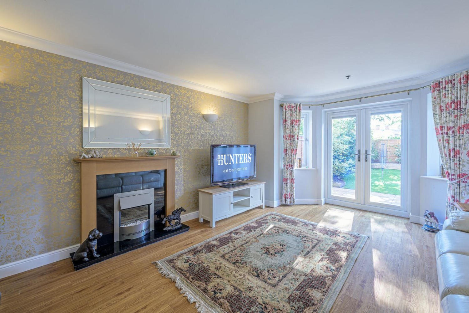 Stanham Close, Wombourne, WV5 9JL