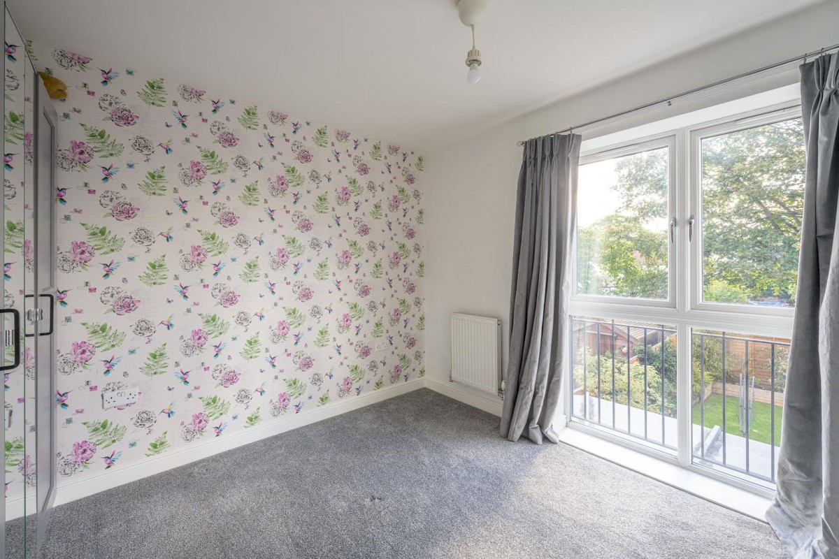 Stanham Close, Wombourne, WV5 9JL