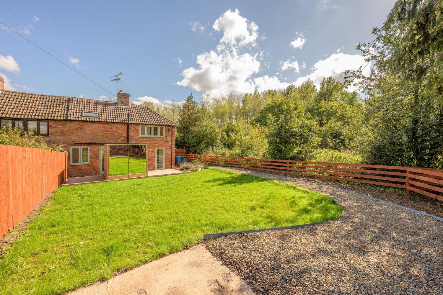 Chester Road, Enville, Stourbridge, DY7 5HN