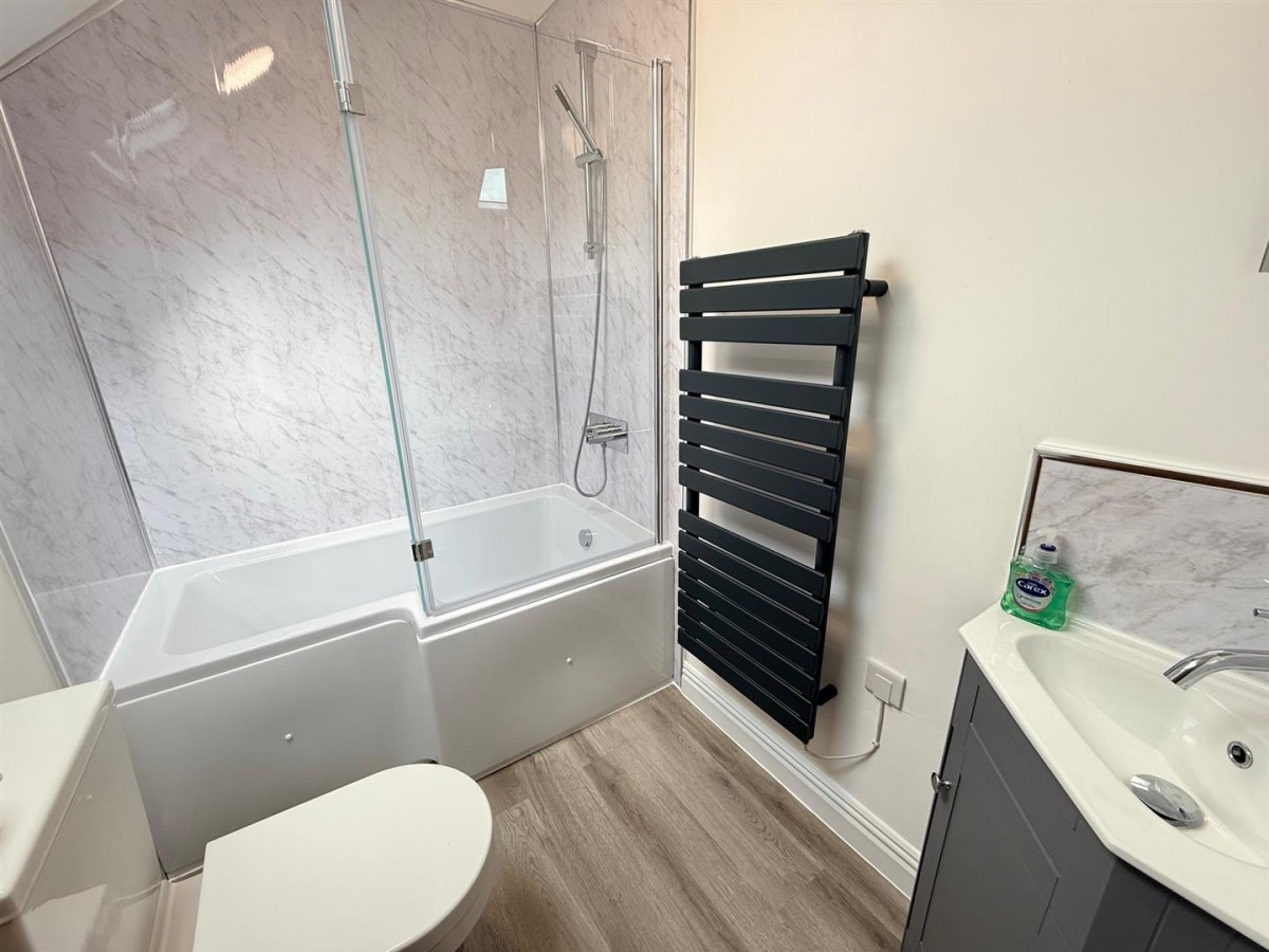 Chester Road, Enville, Stourbridge, DY7 5HN