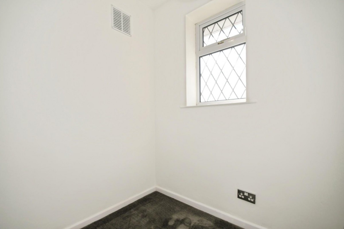 Hucknall Avenue, Ashgate, Chesterfield, S40 4BZ