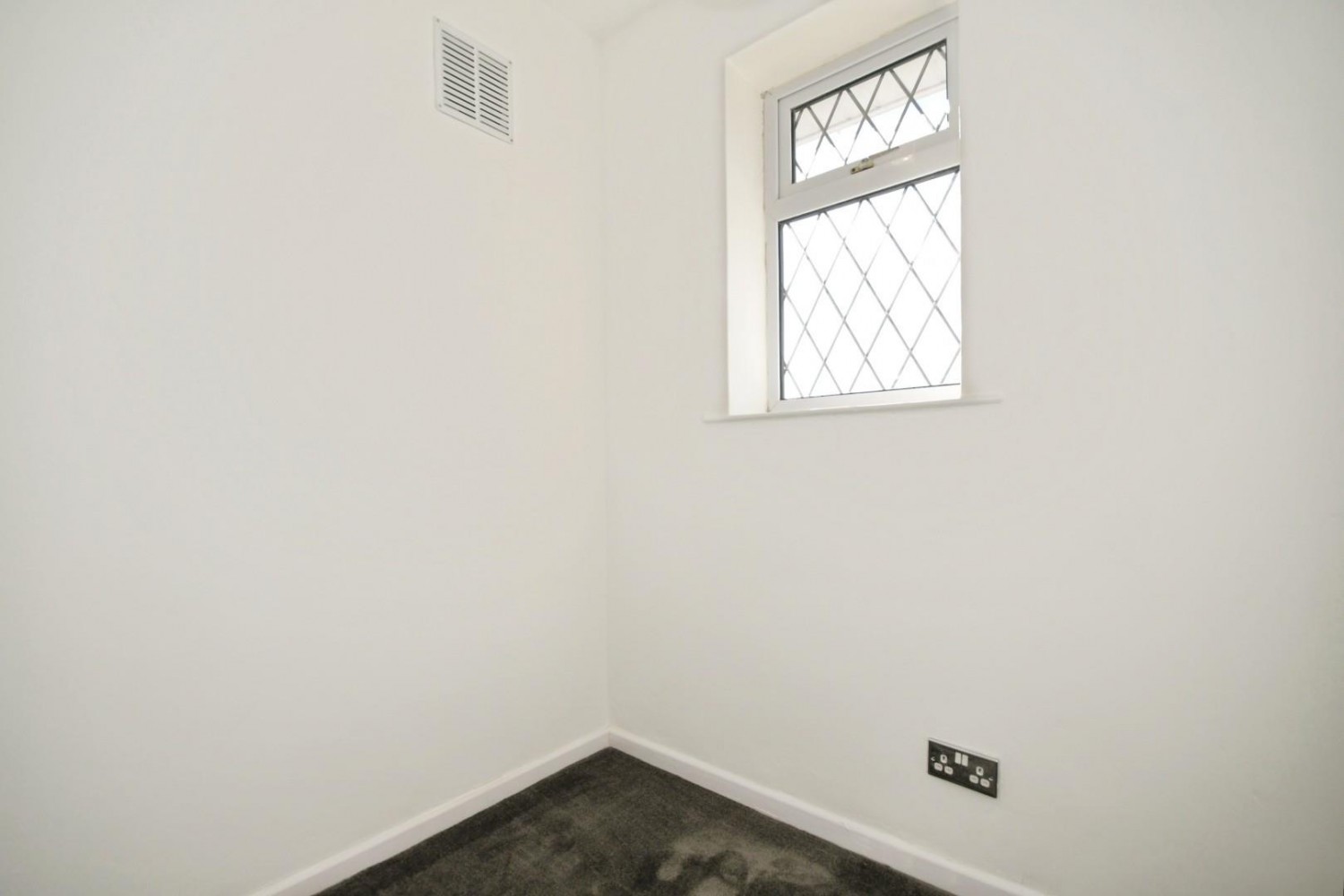 Hucknall Avenue, Ashgate, Chesterfield, S40 4BZ