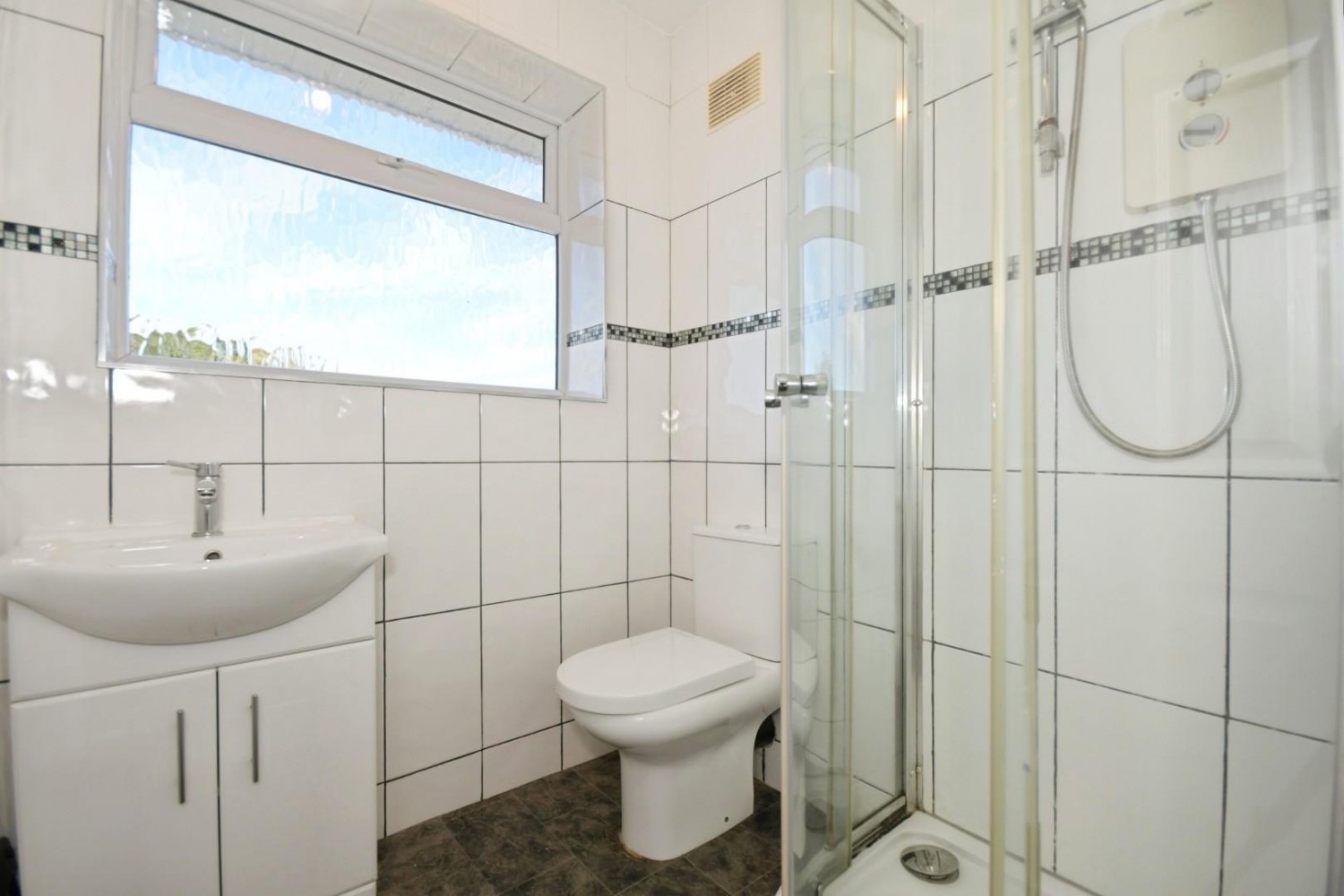 Hucknall Avenue, Ashgate, Chesterfield, S40 4BZ